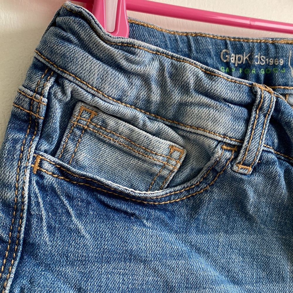 Gap Kids girls’ size 10 regular jean shorts - Picture 3 of 9
